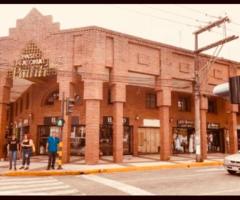 Bs 2.500 OFICINA FRENTE PLAZA PRINCIPAL